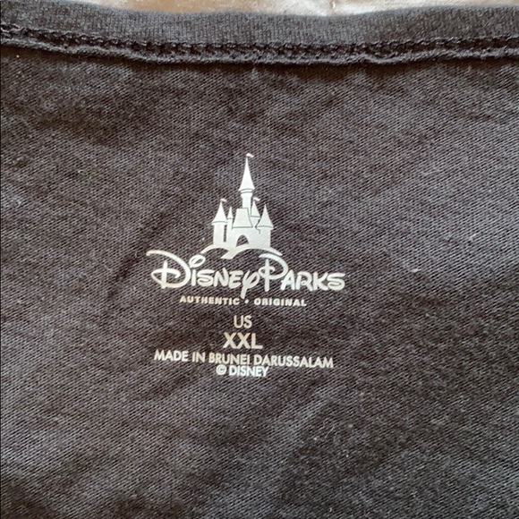 Disney shirt - Picture 3 of 3